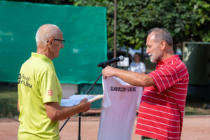 Korosztályos bajnok is kikerült a teniszedző kezei közül – interjú Slavóczki Ferenccel